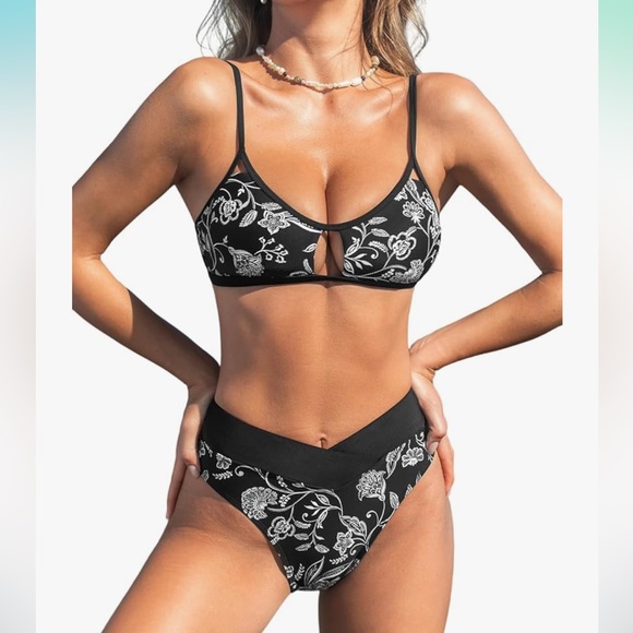 Cupshe Black and White Leaf Print Bikini - Picture 1 of 7